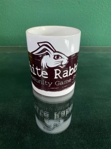 White Rabbit Tasse