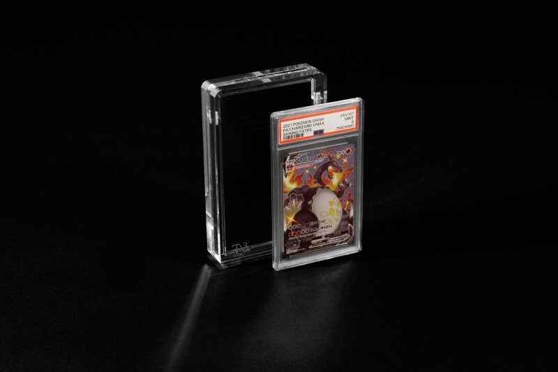 Premium Acrylic Display: Graded Card Stand - Trophy (28x98x153mm)